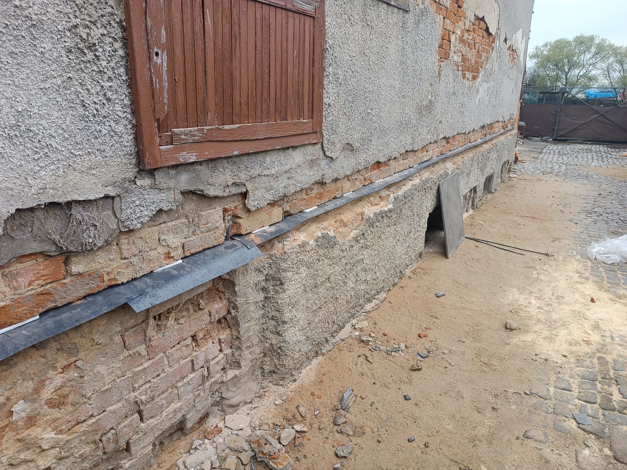 Sanace cihelného zdiva, Most